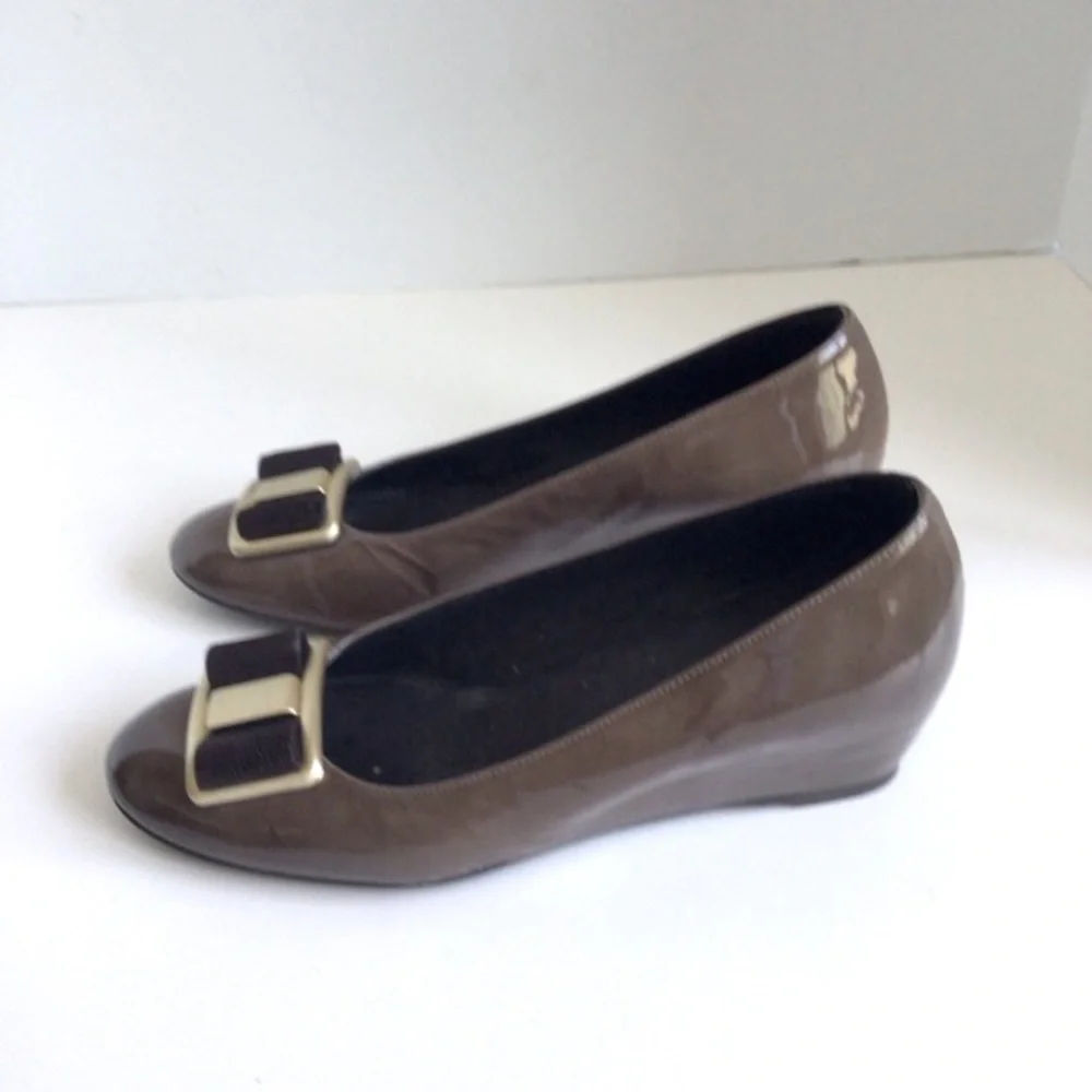 Stuart Weitzman PROPER Wedge Patent Leather Driftwood Aniline. Size 8.5 - Picture 6 of 15